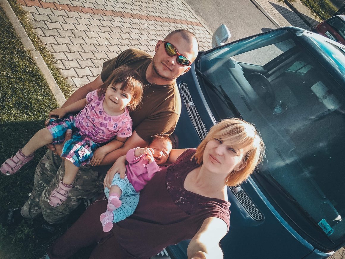 Jak się przygotować do długiej podroży samochodem z niemowlakiem?